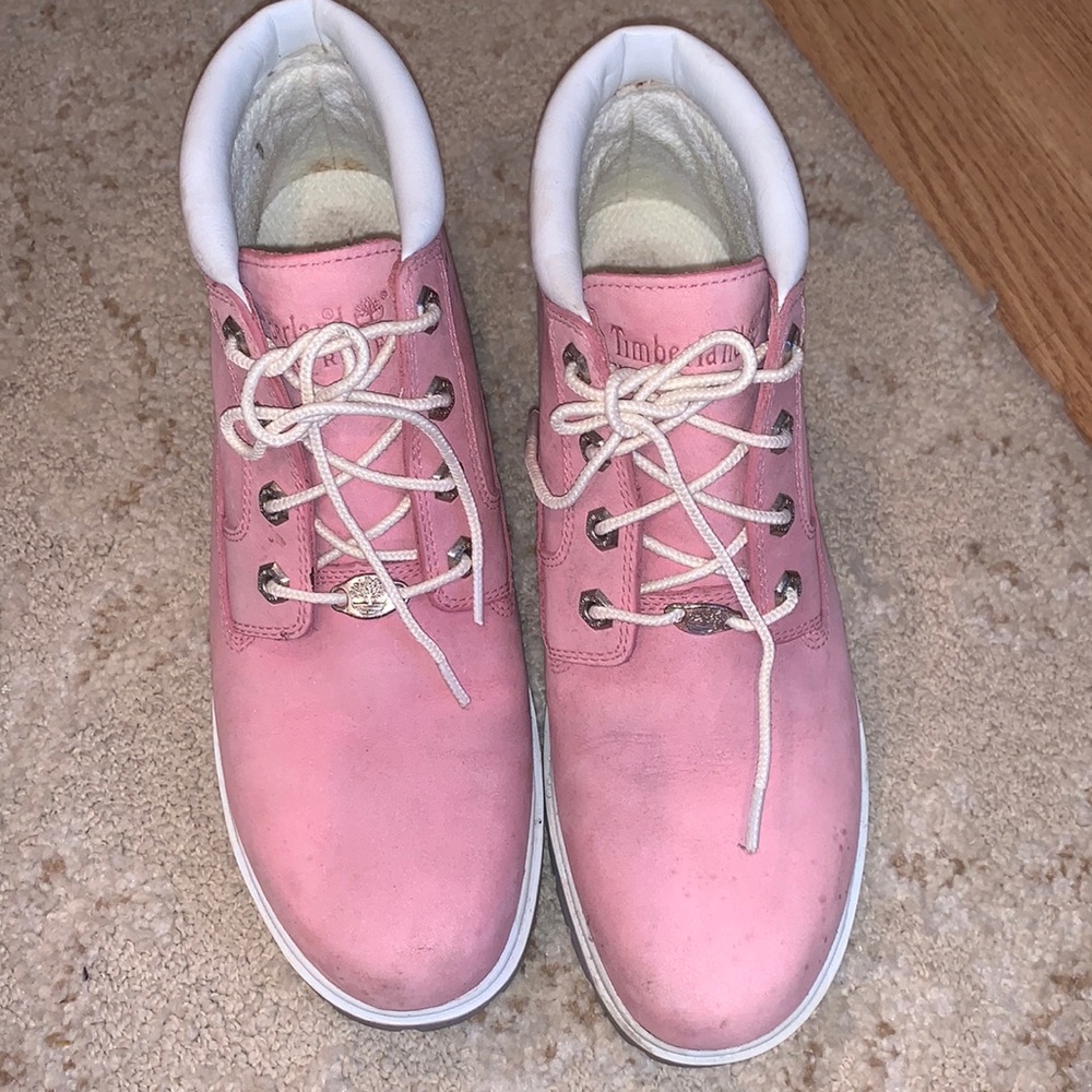 Women’s Timberland Pink Short Boot Size 8M
